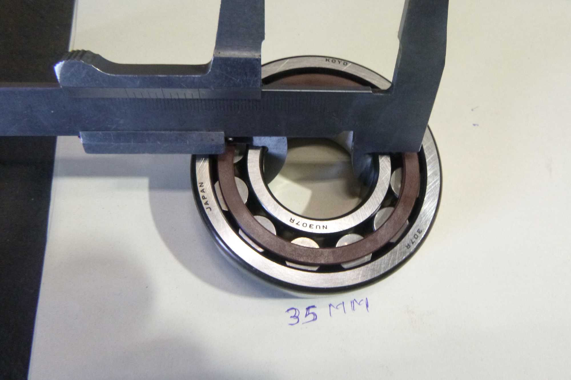 Подшипник F0618420 (оригинал) VR Подшипник F0618420 (оригинал) VR